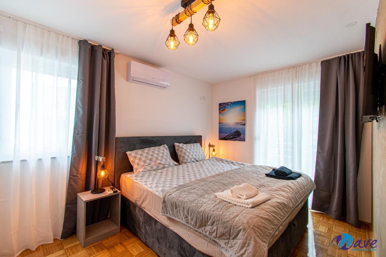 Two Bedroom Modern Apartment Near The Airport เวลิคาโกริตซา ภายนอก รูปภาพ
