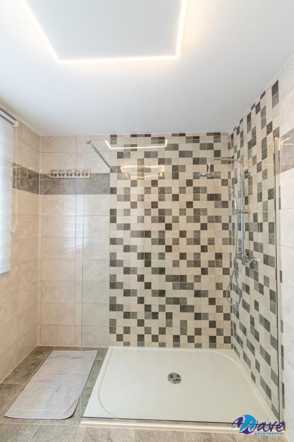 Two Bedroom Modern Apartment Near The Airport เวลิคาโกริตซา ภายนอก รูปภาพ
